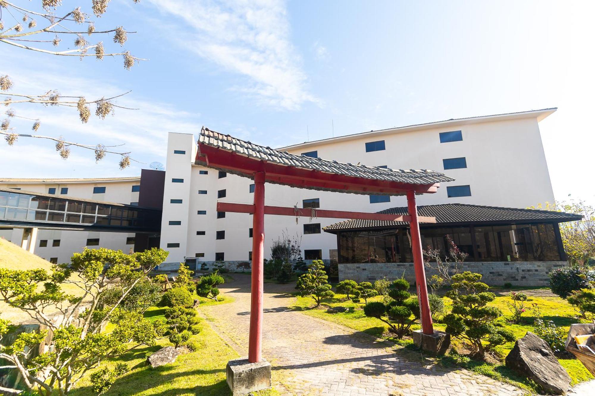 Hotel Golden Park All Inclusive Pocos De Caldas By Nacional Inn Екстер'єр фото Hachioji Campus
