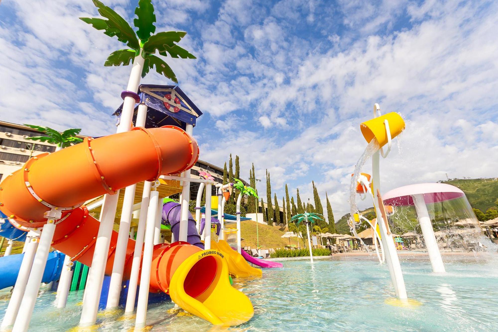 Hotel Golden Park All Inclusive Pocos De Caldas By Nacional Inn Екстер'єр фото The water park